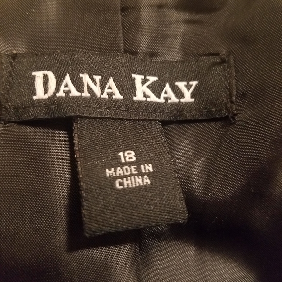 Jacket - Picture 3 of 8